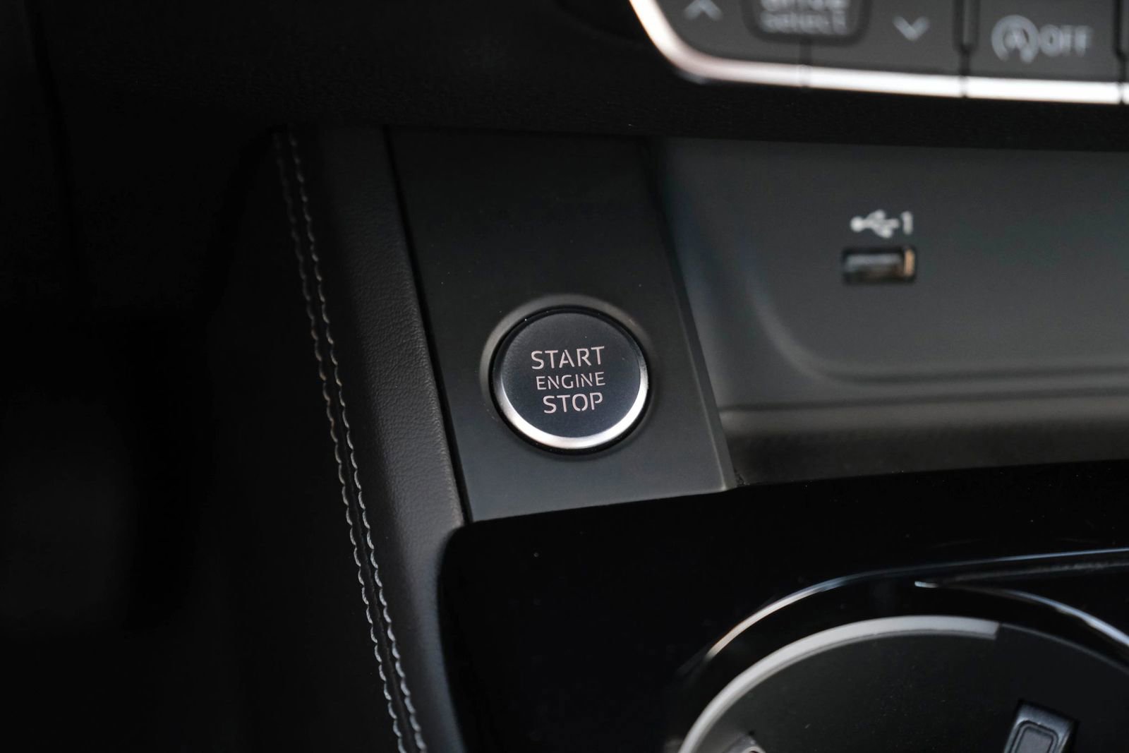 Used 2024 Audi A4 2.0T Premium Plus image 37