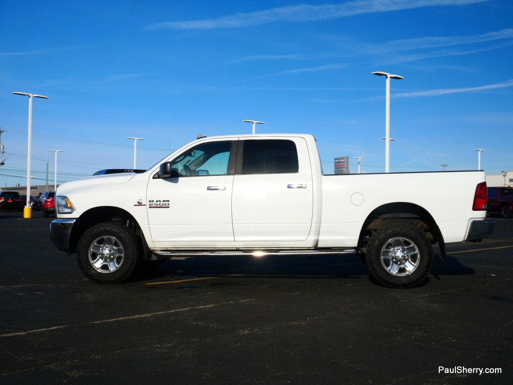 Used 2018 RAM 2500 SLT image 8