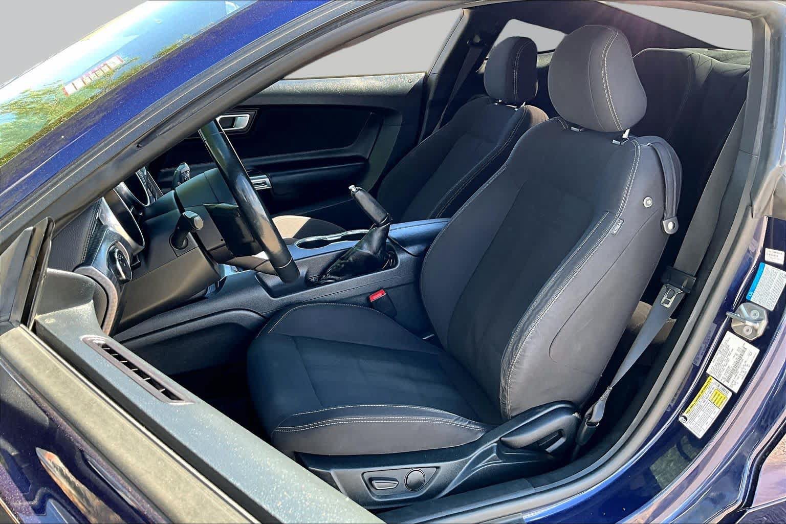 Used 2020 Ford Mustang GT w/ GT Performance Package RWD image 8
