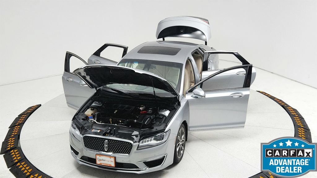 Used 2020 Lincoln MKZ Reserve FWD image 27