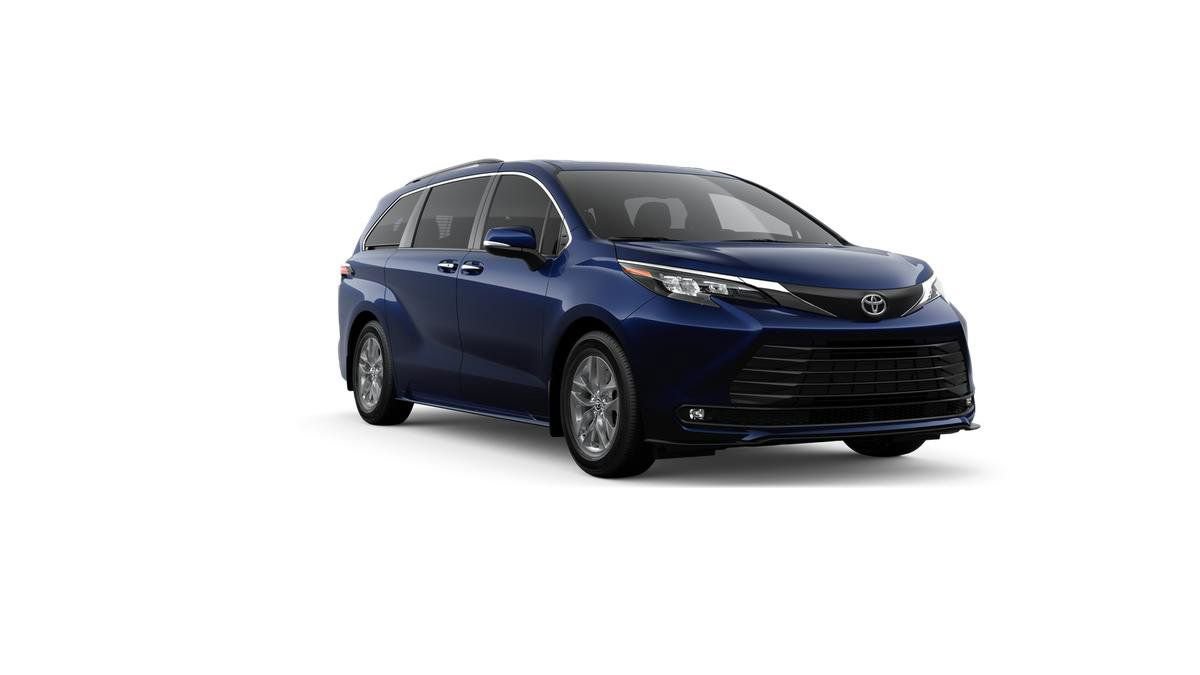 New 2026 Toyota Sienna XLE FWD image 15