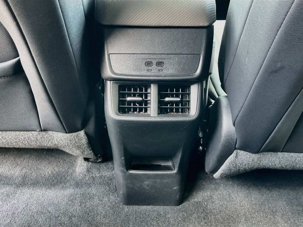 Used 2025 Chevrolet Equinox LT w/ Convenience Package II AWD/4WD image 30