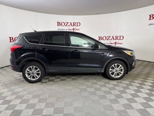 Used 2019 Ford Escape SE AWD/4WD image 9