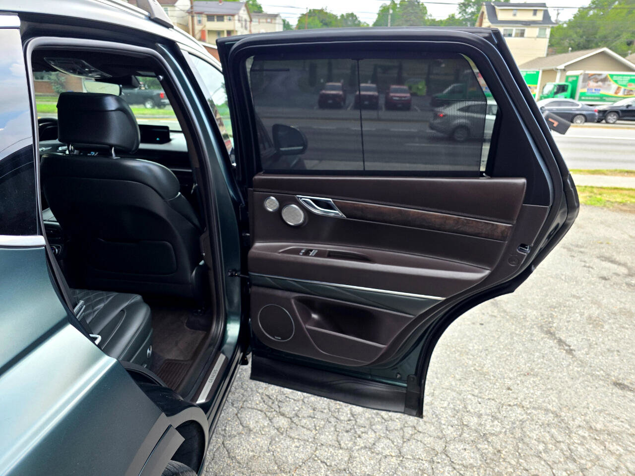 Used 2022 Genesis GV80 3.5T w/ Prestige Matte Package 08 image 18