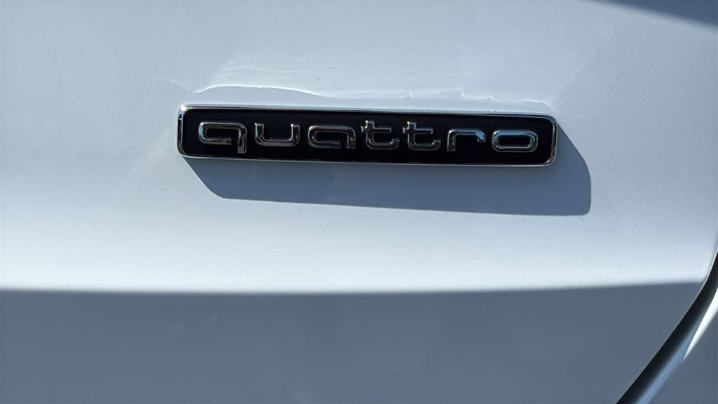 Used 2025 Audi Q3 2.0T Premium AWD/4WD image 31