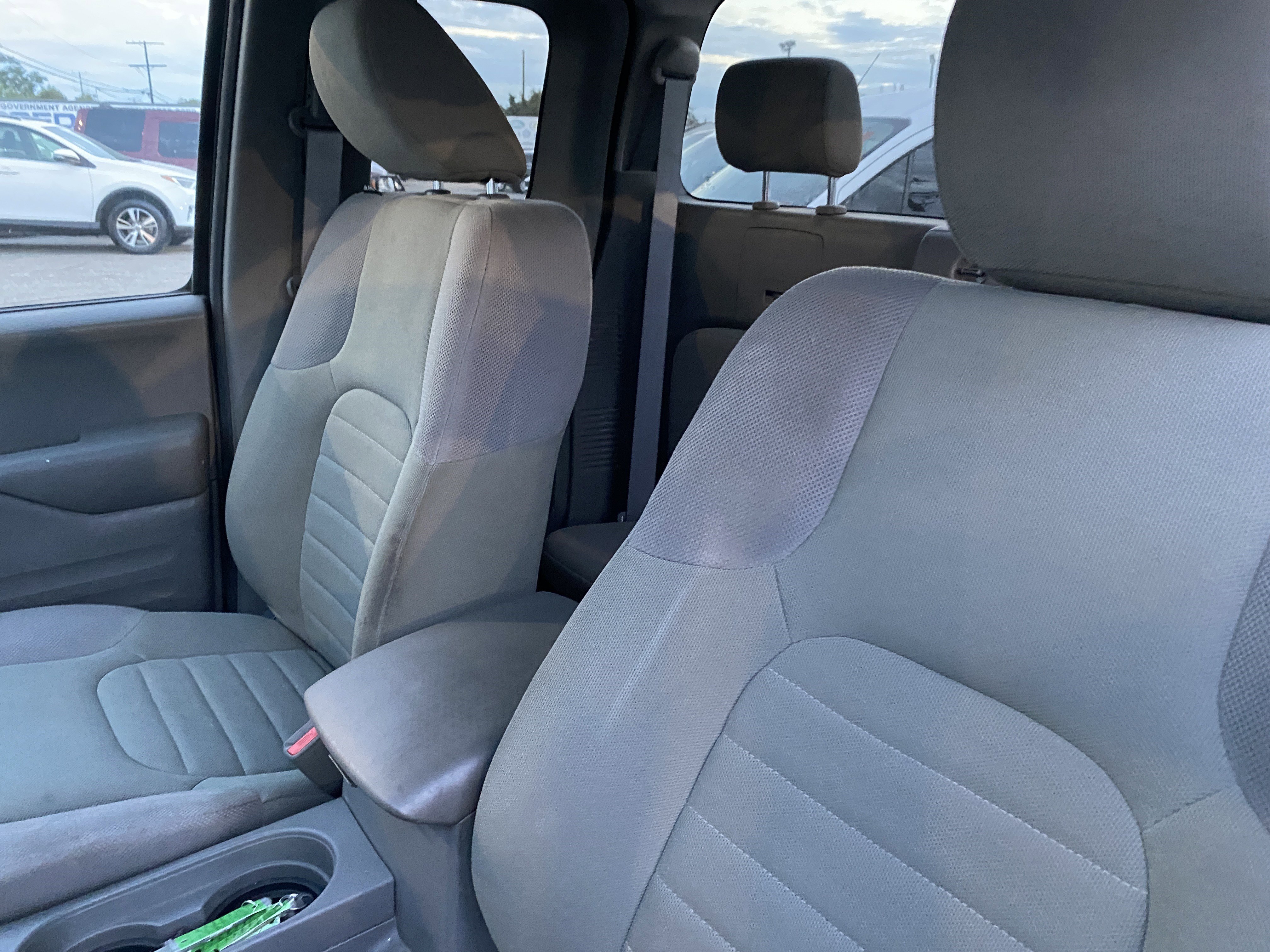 Used 2019 Nissan Frontier S image 13