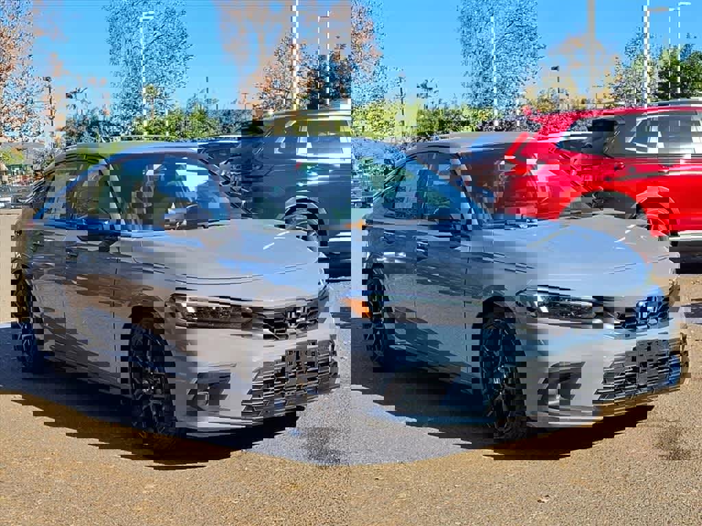 Used 2023 Honda Civic Sport image 3