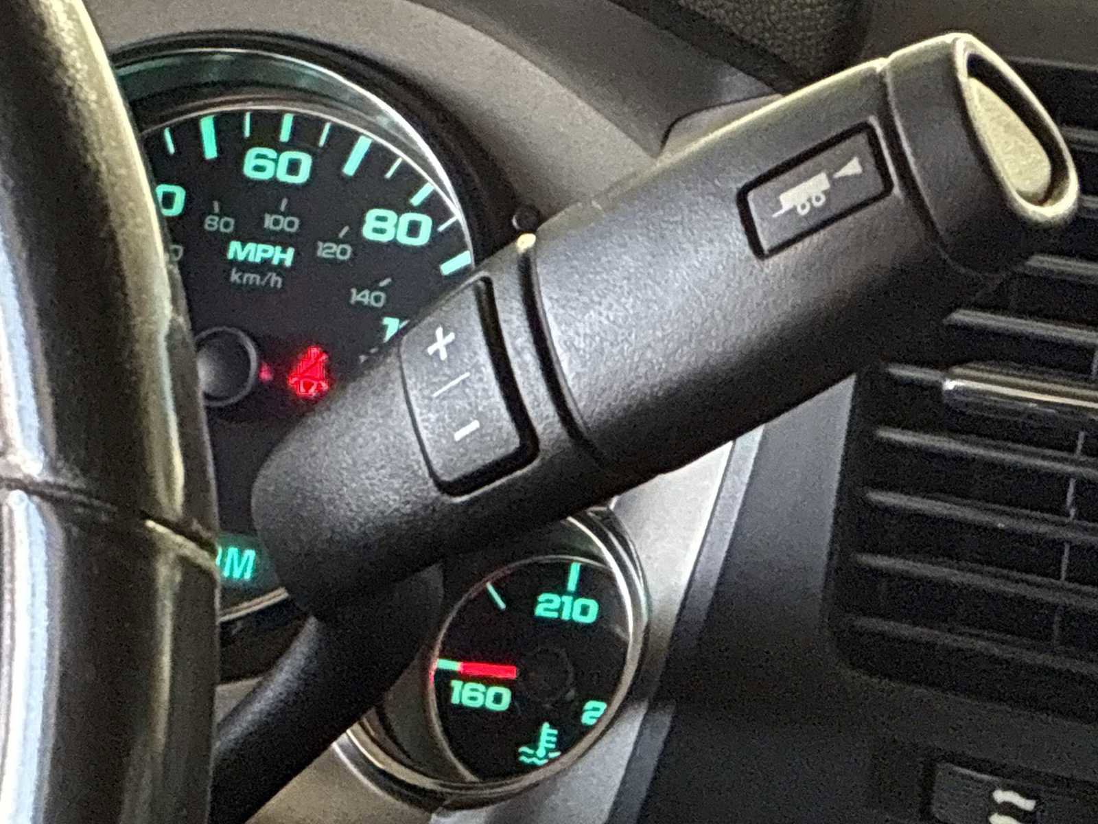 Used 2014 Chevrolet Silverado 2500 LT w/ Interior Plus Package image 20