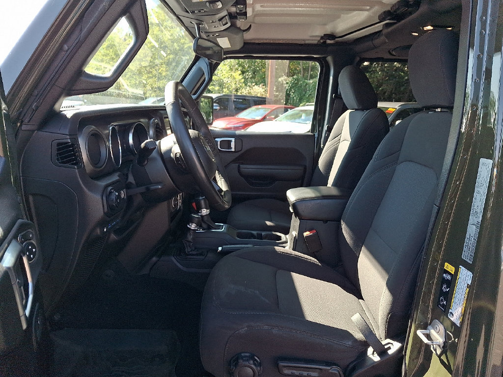 Used 2023 Jeep Wrangler Unlimited w/ Cold Weather Group AWD/4WD image 14
