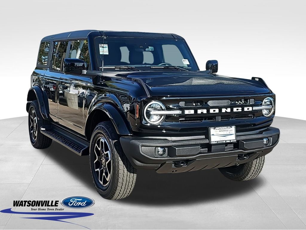 New 2025 Ford Bronco Outer Banks