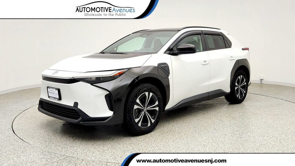 Used 2023 Toyota bZ4X FWD w/ Weather Package image 1