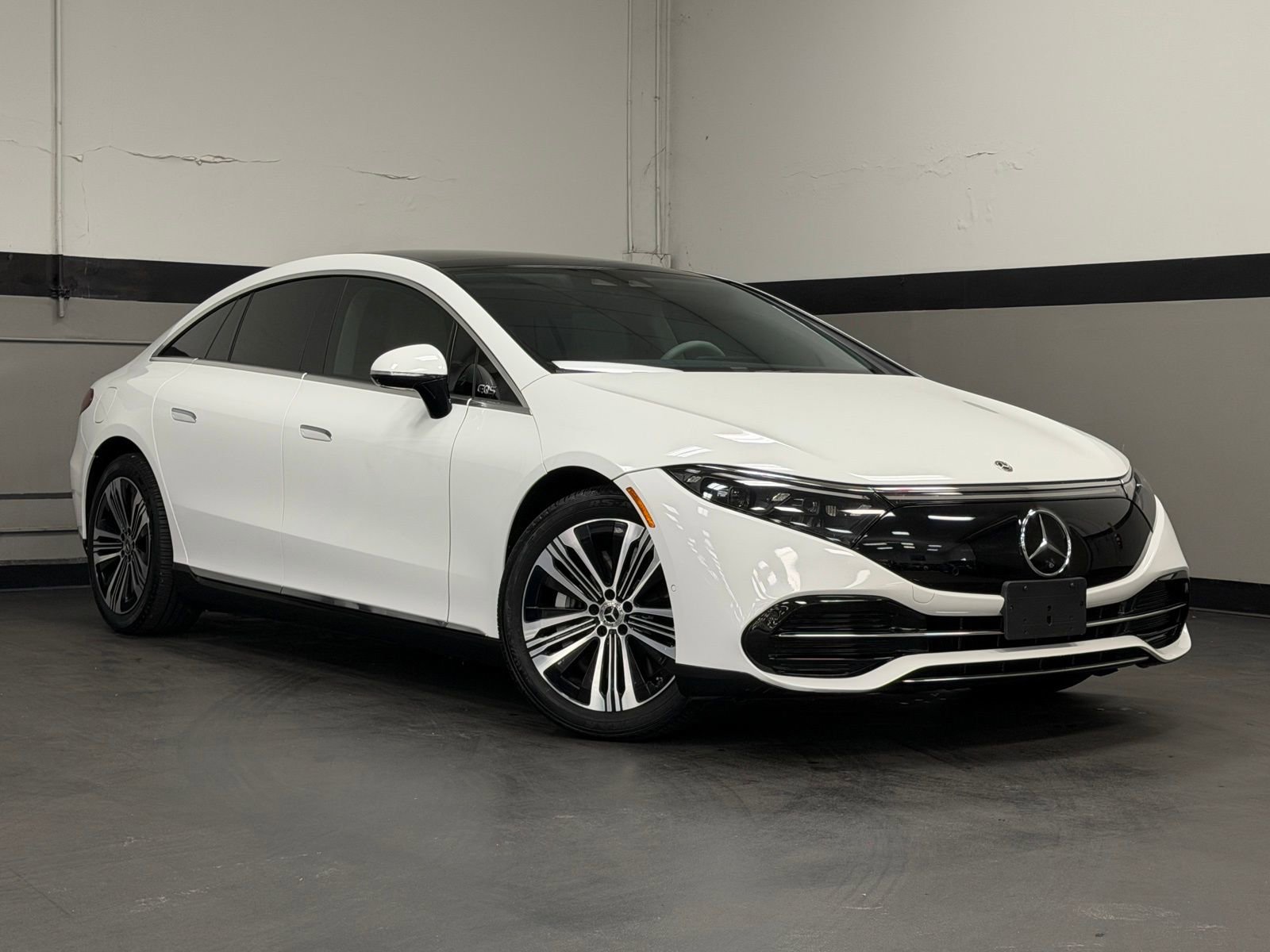 Certified 2023 Mercedes-Benz EQS 450+ Sedan image 2