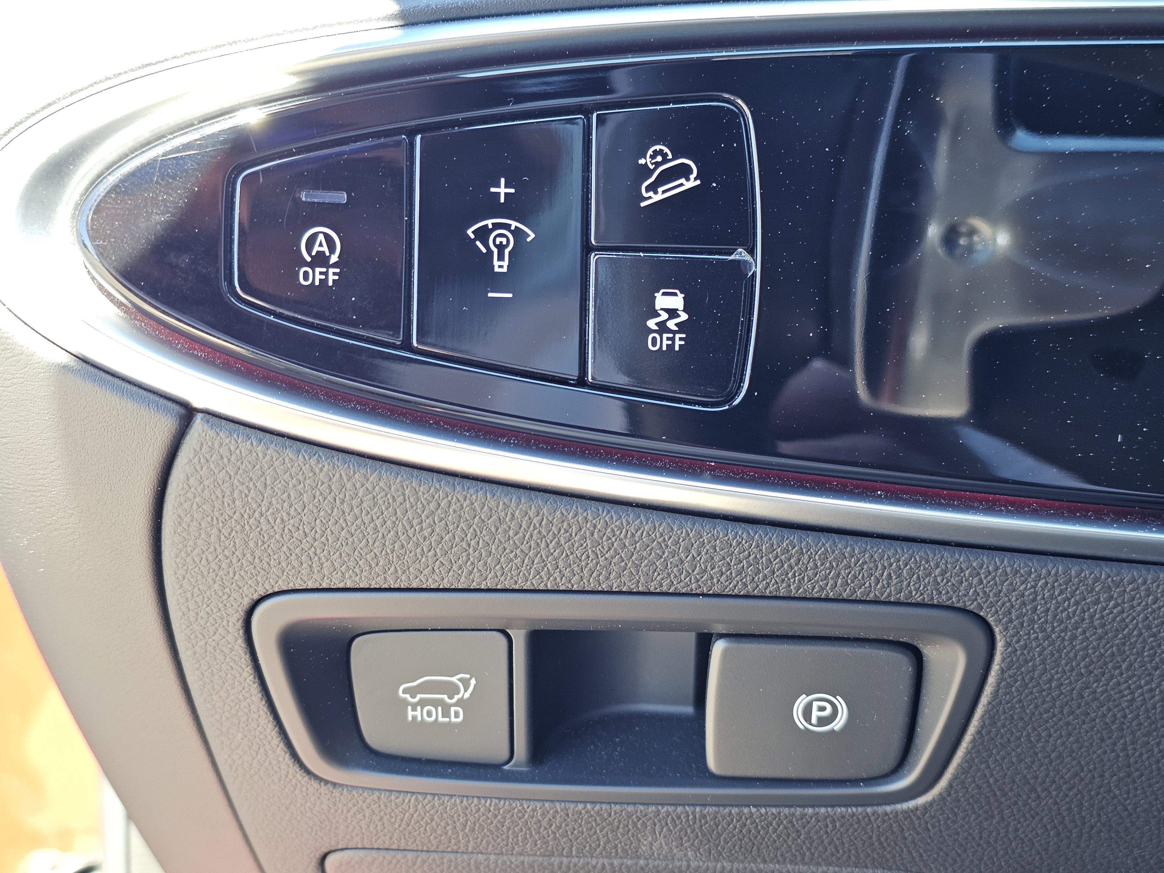 Used 2022 Genesis GV70 3.5T Sport w/ Sport Prestige Package image 18