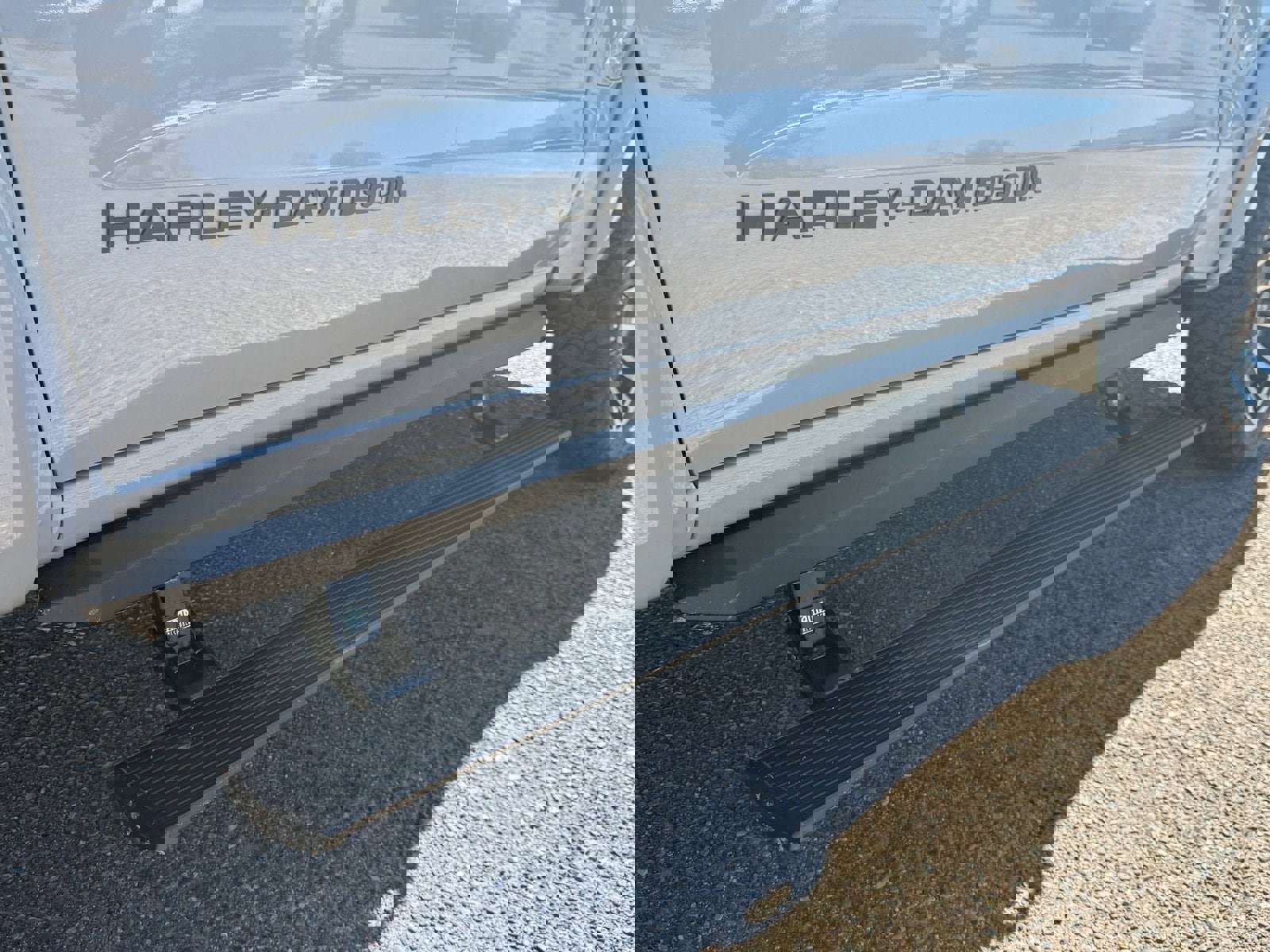 New 2025 GMC Sierra 1500 AT4 w/ AT4 Premium Package image 11