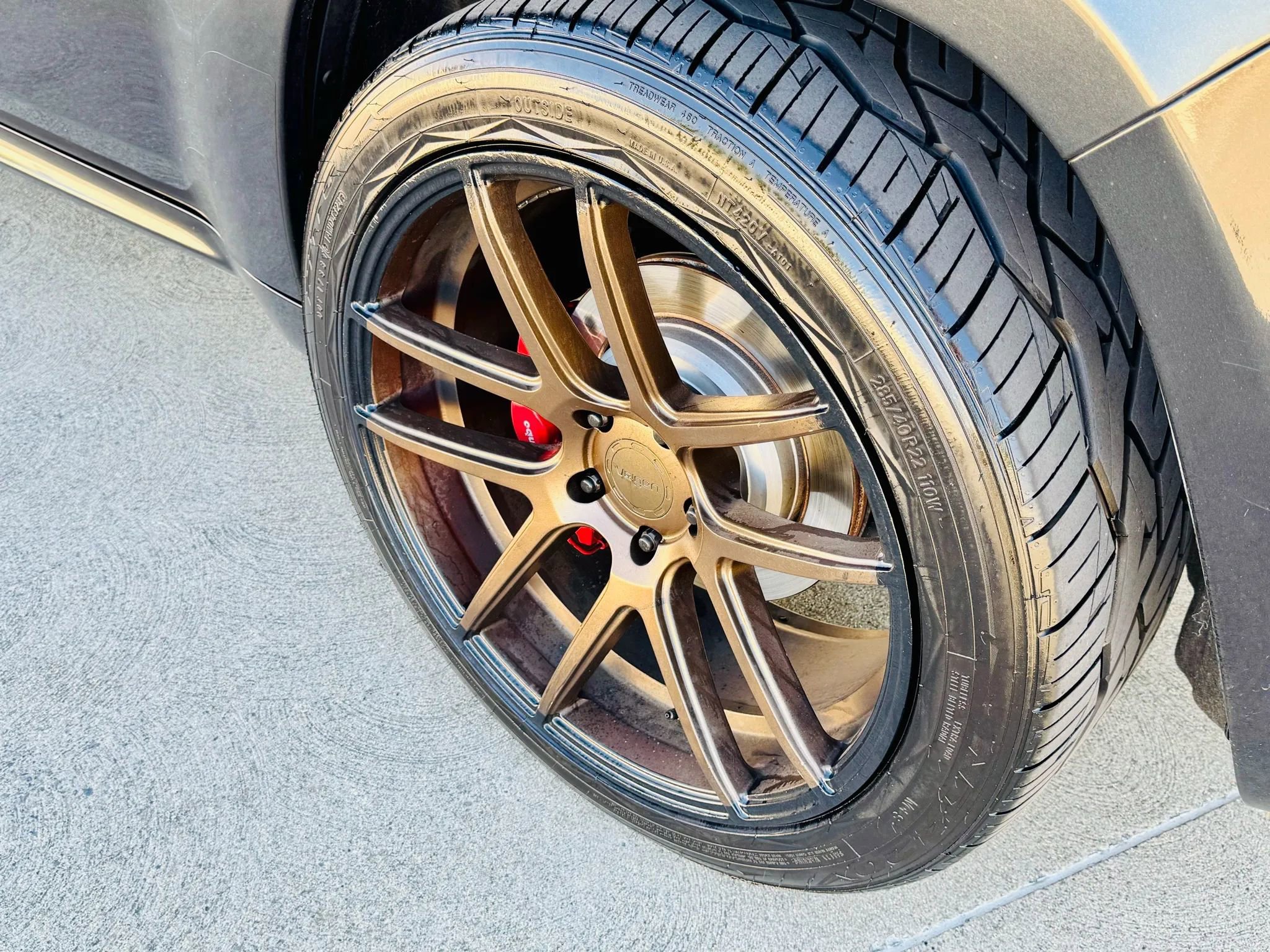 Used 2014 Jeep Grand Cherokee SRT8 w/ Luxury Group II image 37