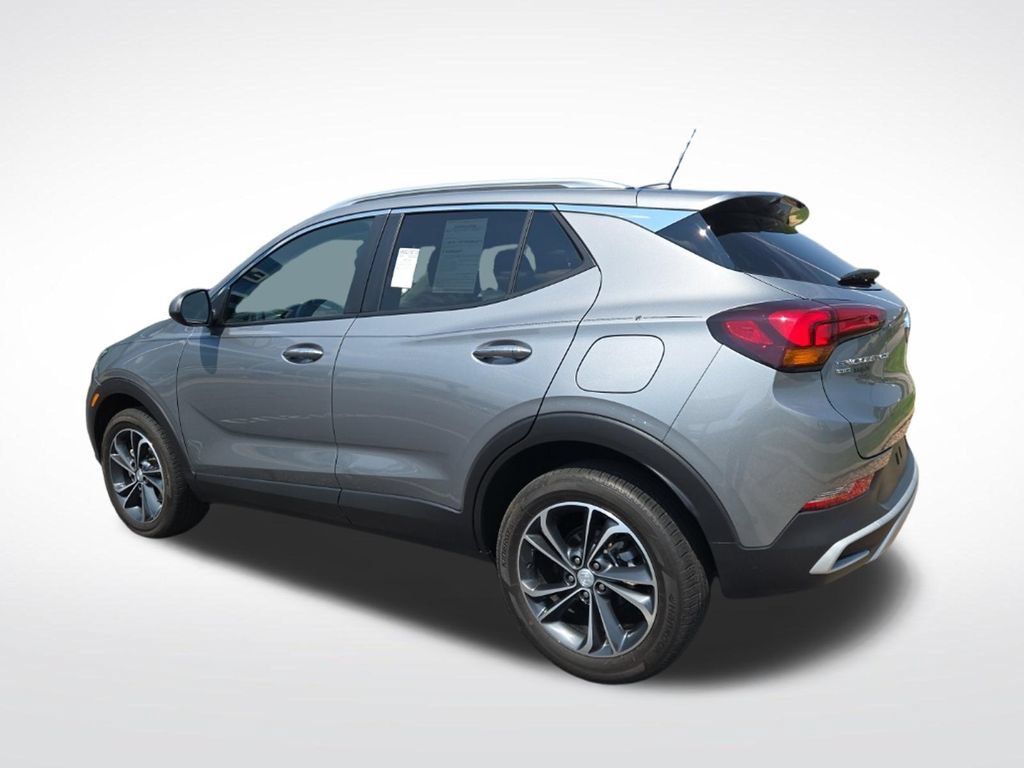 Used 2023 Buick Encore GX Select w/ Safety Package II AWD/4WD image 5