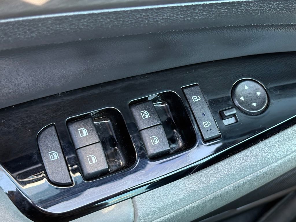Used 2024 Kia Sportage X-Line w/ X-Line Premium Package image 18
