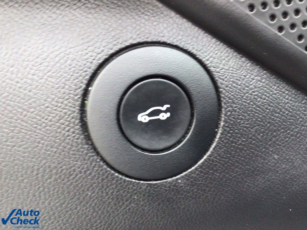 Used 2021 Chevrolet Camaro SS image 14