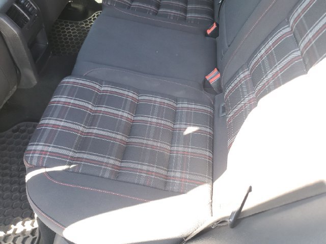 Used 2012 Volkswagen GTI 4-Door FWD image 26