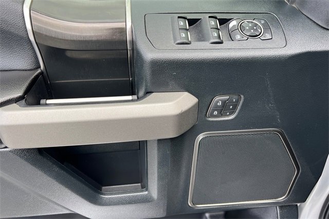 Used 2019 Ford F150 Raptor w/ Equipment Group 802A Luxury image 11