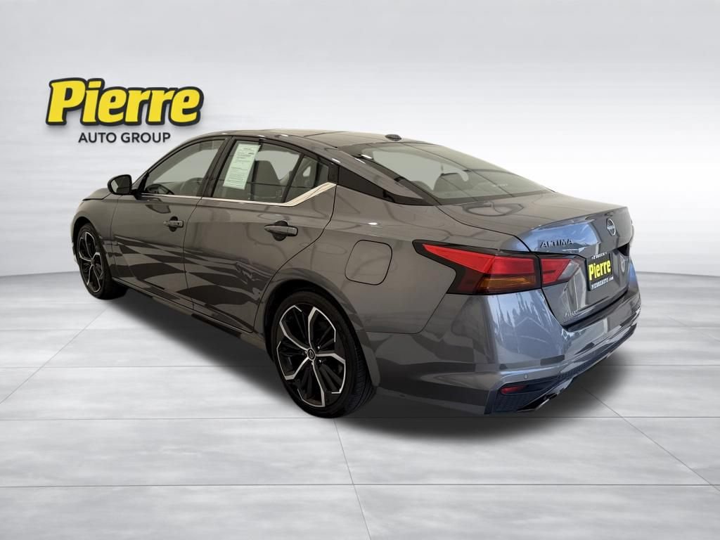Used 2024 Nissan Altima 2.5 SR FWD video 2