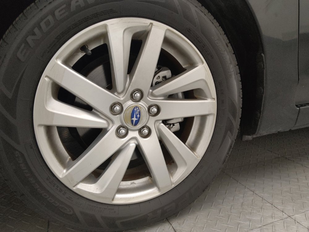 Used 2016 Subaru Impreza 2.0i Premium image 31
