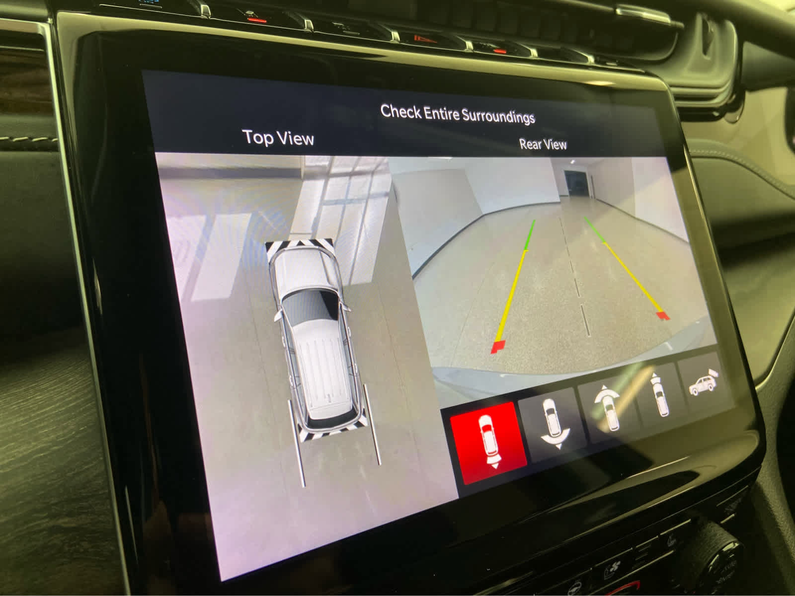 Used 2022 Jeep Grand Cherokee Limited 4xe w/ Rear Seat Video Group 1 image 32