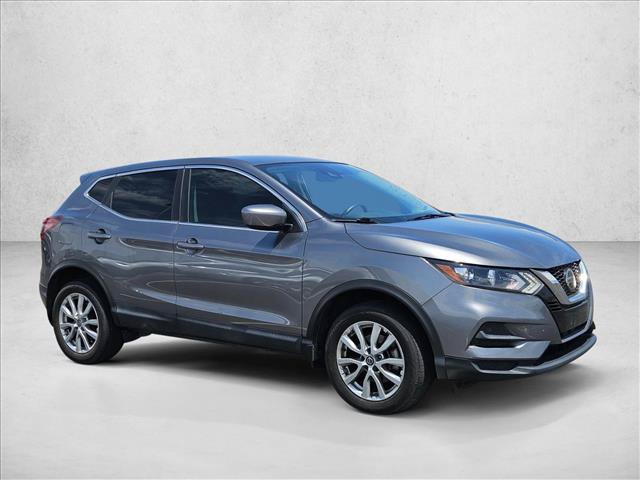 Used 2020 Nissan Rogue Sport S w/ Appearance Package FWD image 2