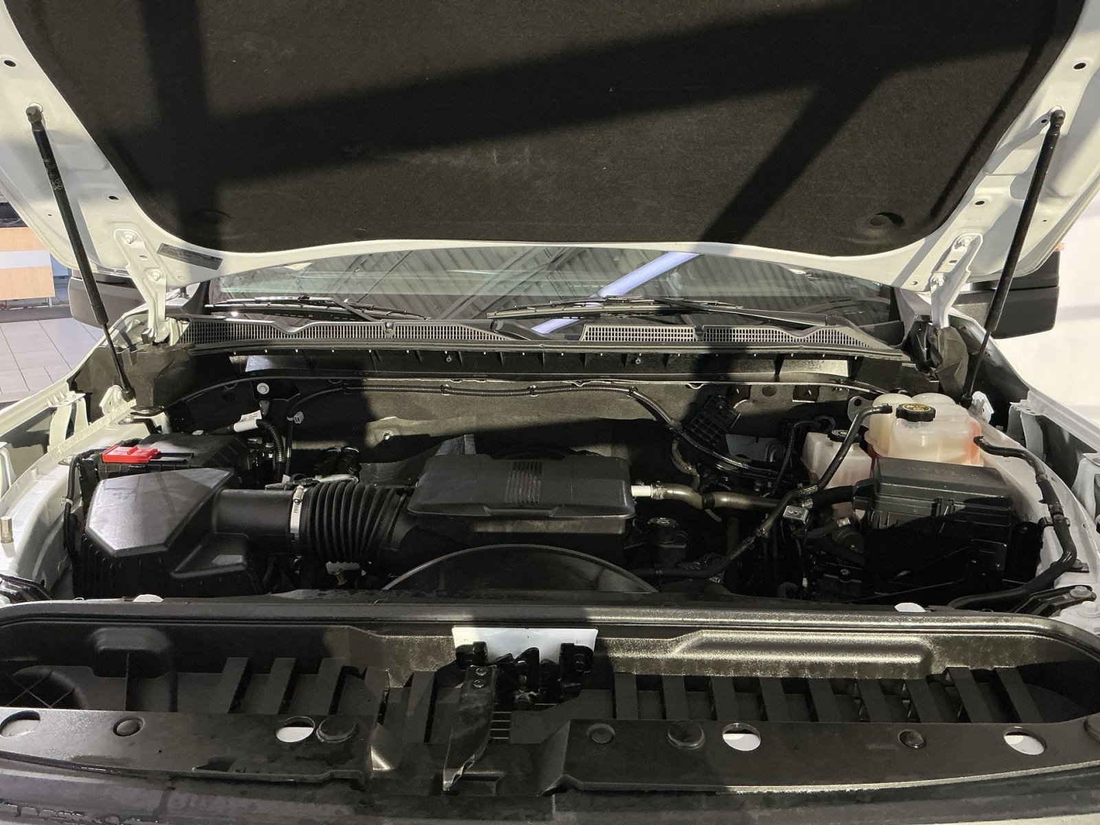 Used 2024 GMC Sierra 3500 SLE image 33