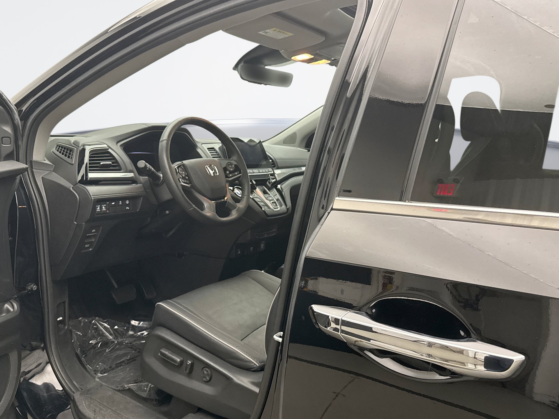 Used 2024 Honda Odyssey Elite image 10