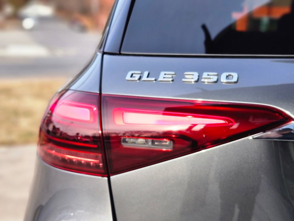 New 2026 Mercedes-Benz GLE 350 4MATIC image 9