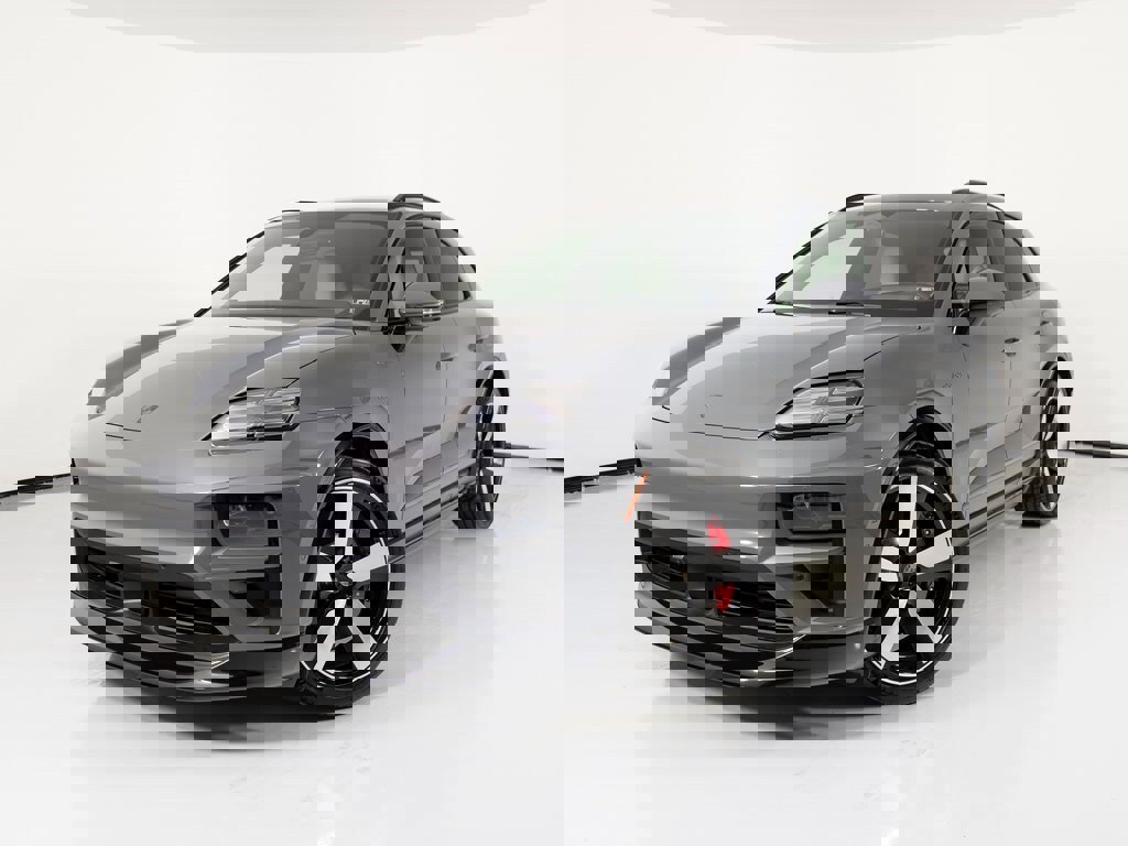 New 2025 Porsche Macan Turbo Electric