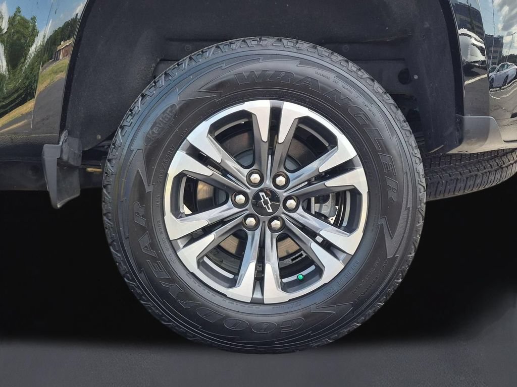 Used 2022 Chevrolet Colorado Z71 AWD/4WD image 11