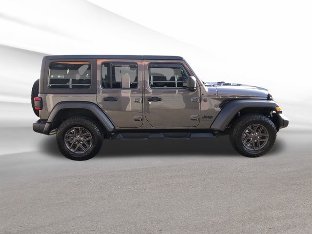 Used 2024 Jeep Wrangler Sport S image 6