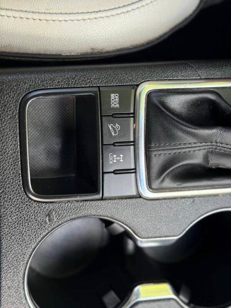 Used 2018 Kia Sportage EX w/ EX Sport Appearance Package AWD/4WD image 12