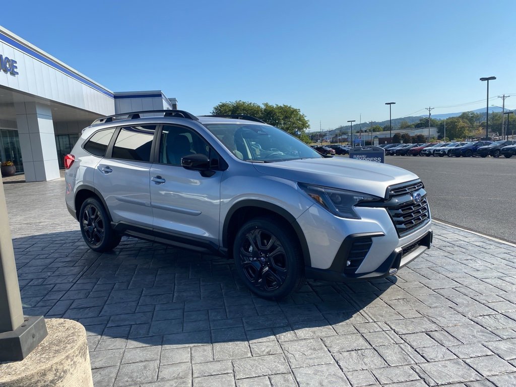 New 2025 Subaru Ascent Onyx Edition image 10