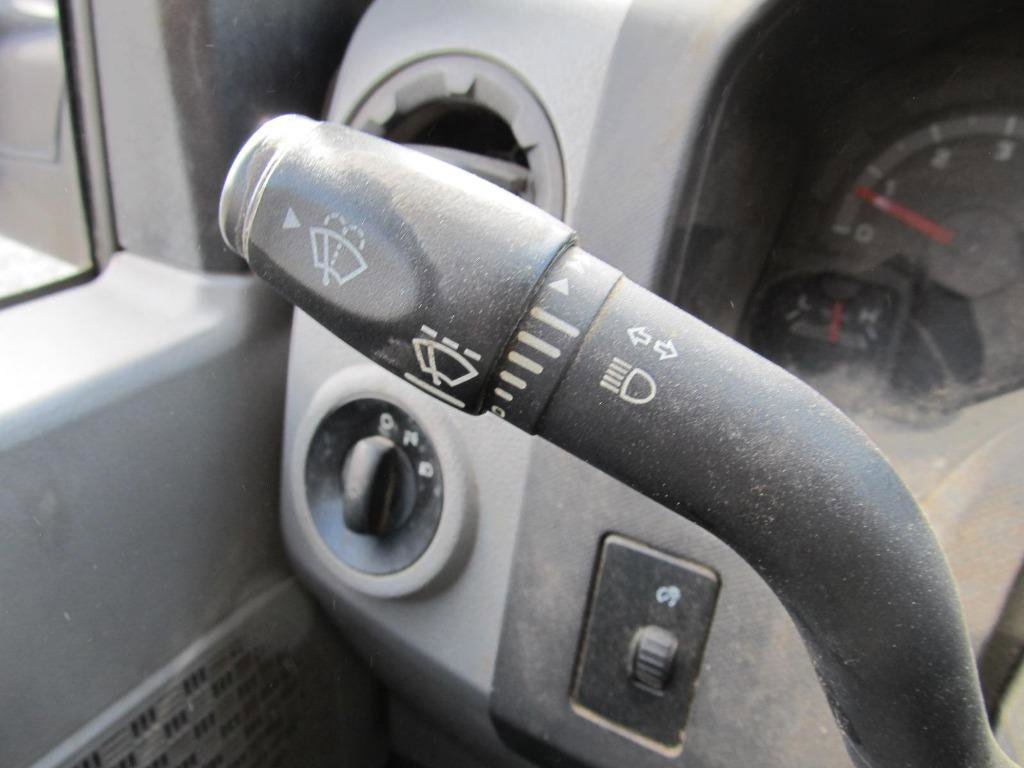 Used 2014 Ford E-250 and Econoline 250 w/ Power Group image 33