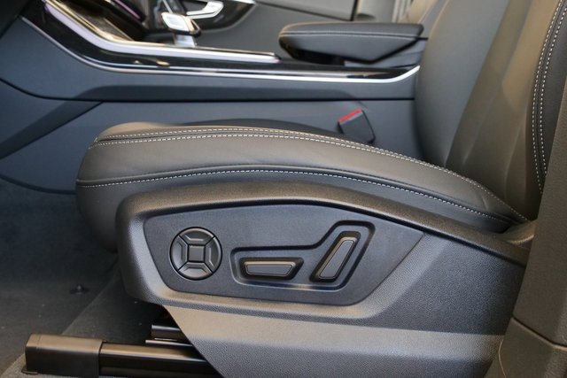 New 2026 Audi Q8 Premium image 11