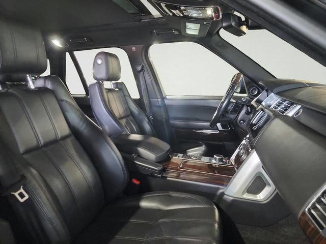 Used 2016 Land Rover Range Rover Supercharged AWD/4WD image 22