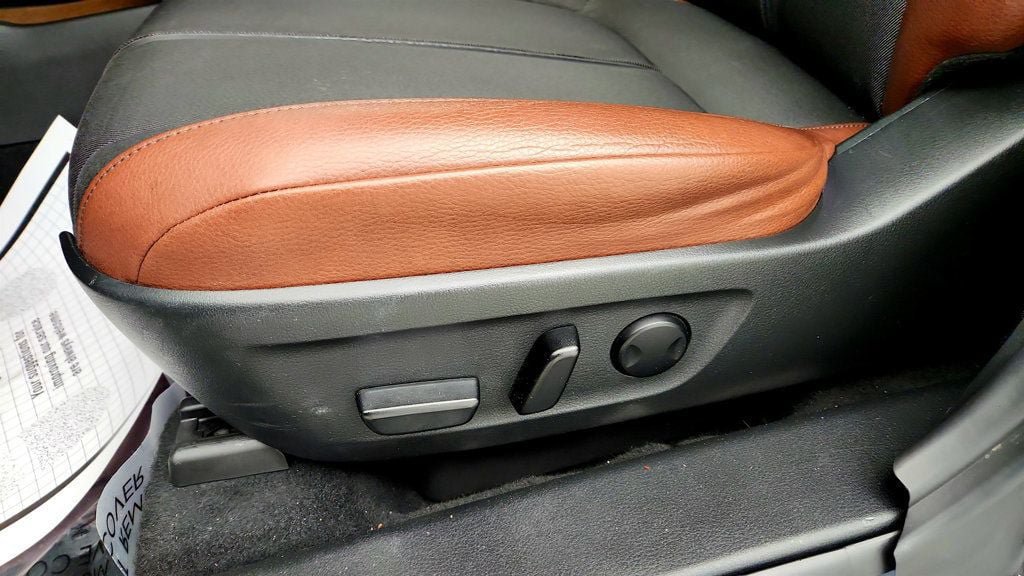 Used 2022 MAZDA MX-30 Electric w/ Premium Plus Pkg FWD image 12