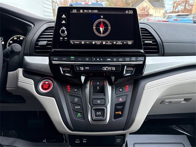 Used 2025 Honda Odyssey EX-L image 32