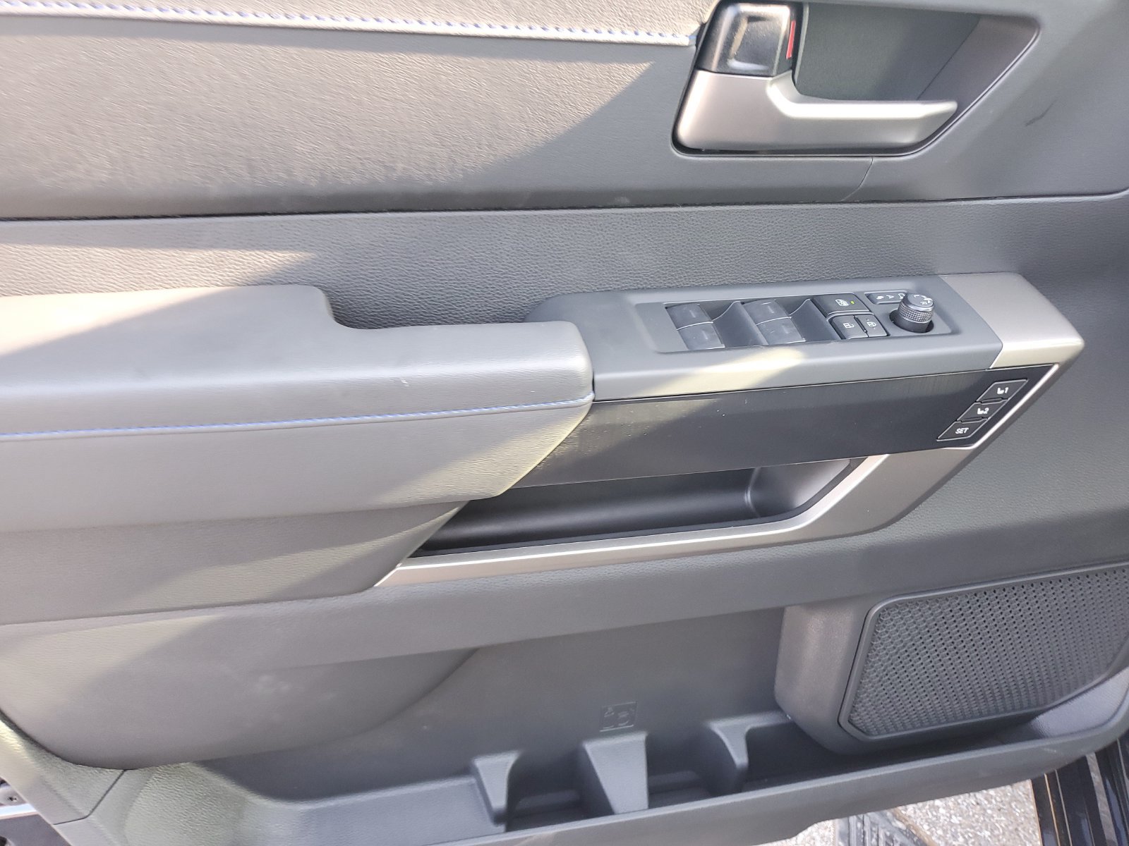 New 2026 Toyota Tundra Platinum AWD/4WD image 20