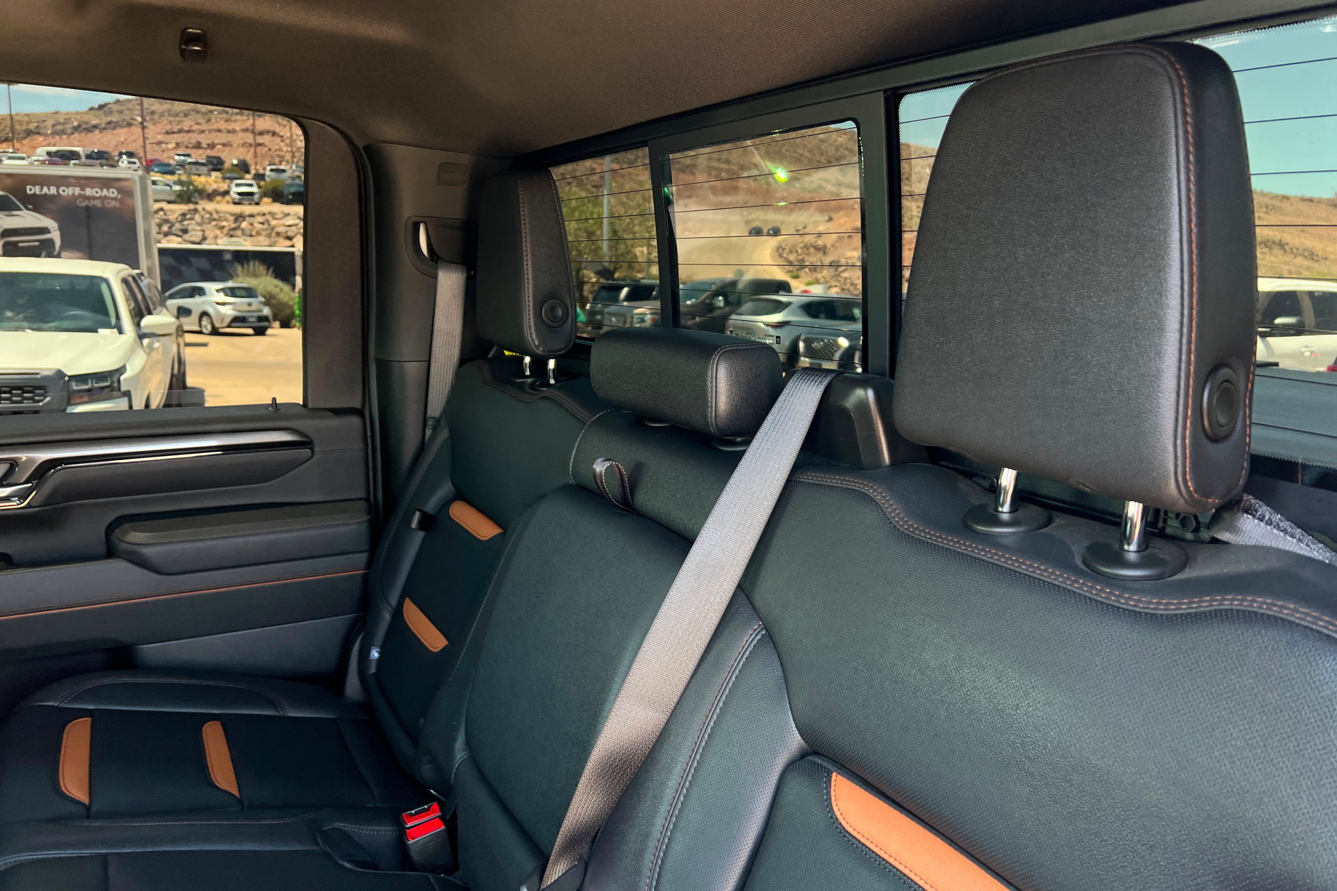 Used 2026 GMC Sierra 3500 AT4 w/ AT4 Premium Plus Package AWD/4WD image 21