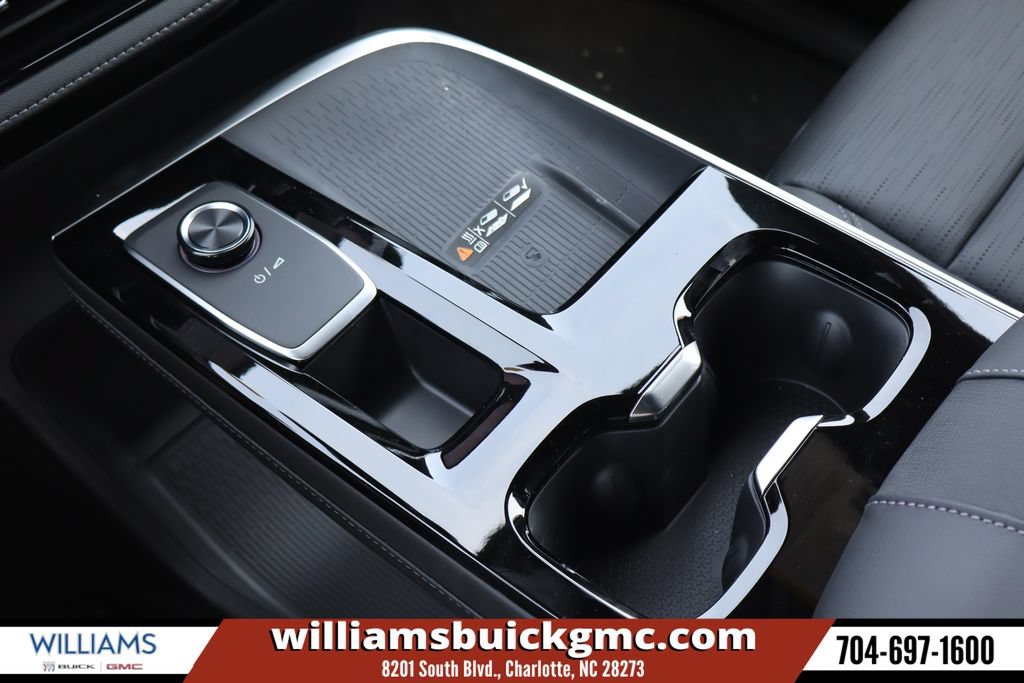 New 2026 Buick Enclave Sport Touring w/ Power Package FWD image 17