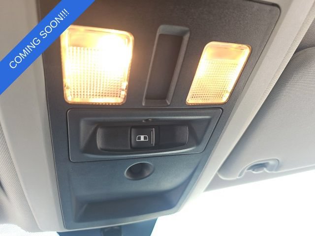 Used 2017 RAM 1500 Classic SLT AWD/4WD image 14