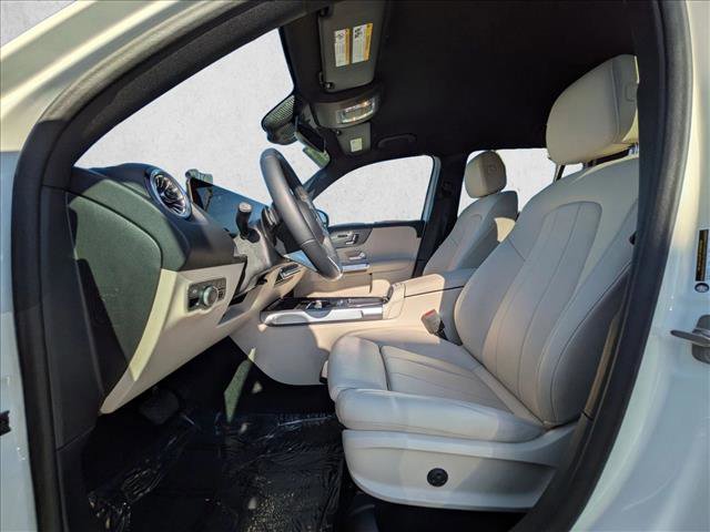 Certified 2025 Mercedes-Benz GLB 250 image 16