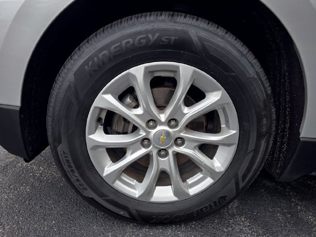 Used 2018 Chevrolet Equinox LT FWD image 10