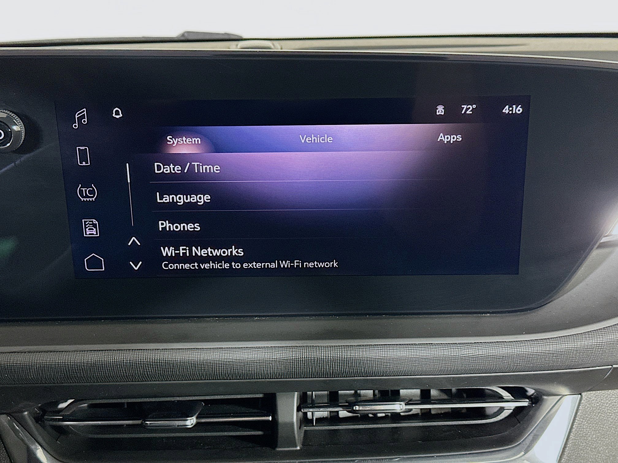 Used 2025 Buick Envista Preferred FWD image 19