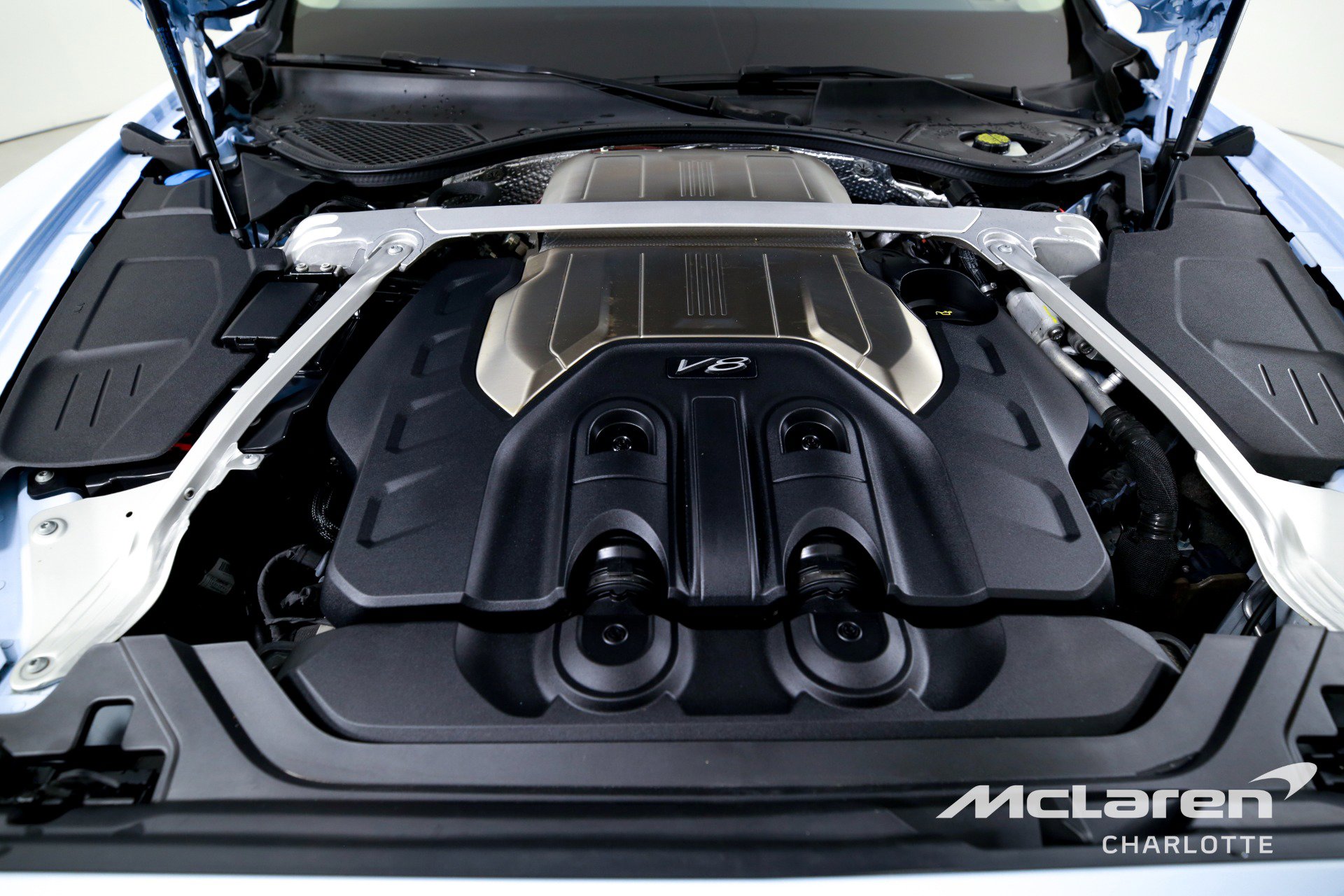 Used 2022 Bentley Flying Spur V8 image 31