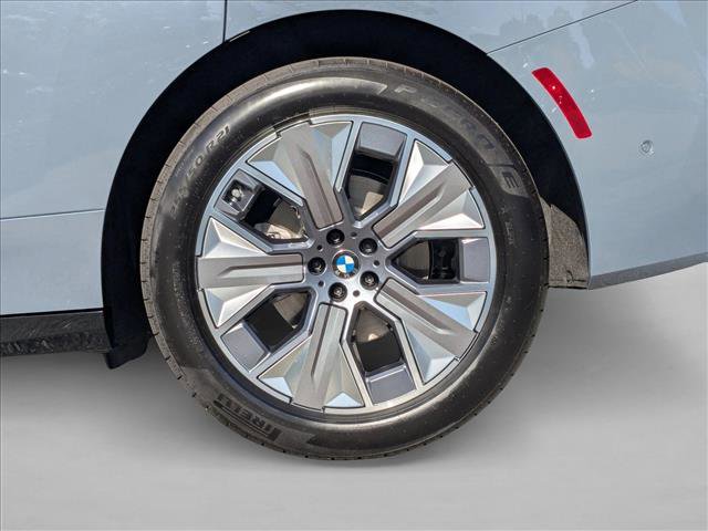 New 2026 BMW iX xDrive45 image 8